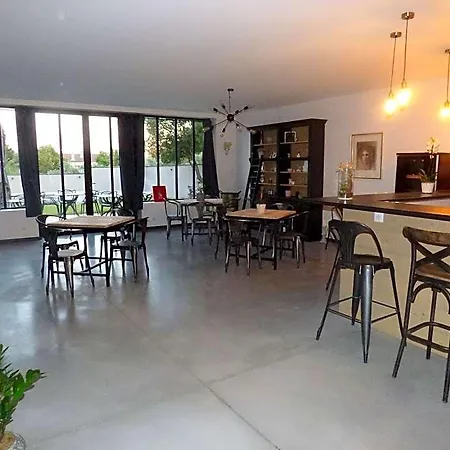D'or Les Anges 4* Les Angles (Gard)