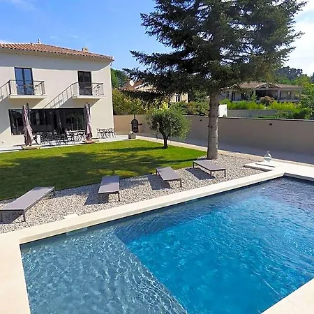 D'or Les Anges 4* Les Angles (Gard)