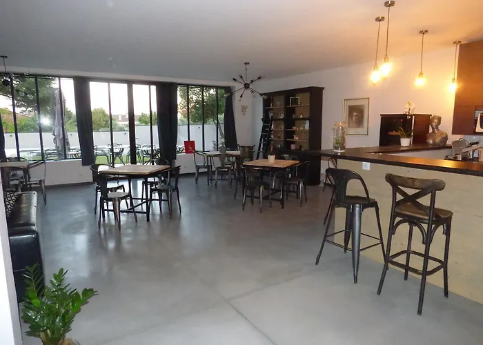 D'or Les Anges Les Angles (Gard)