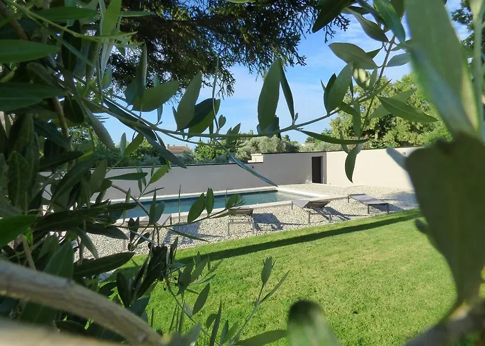 D'or Les Anges Les Angles (Gard)